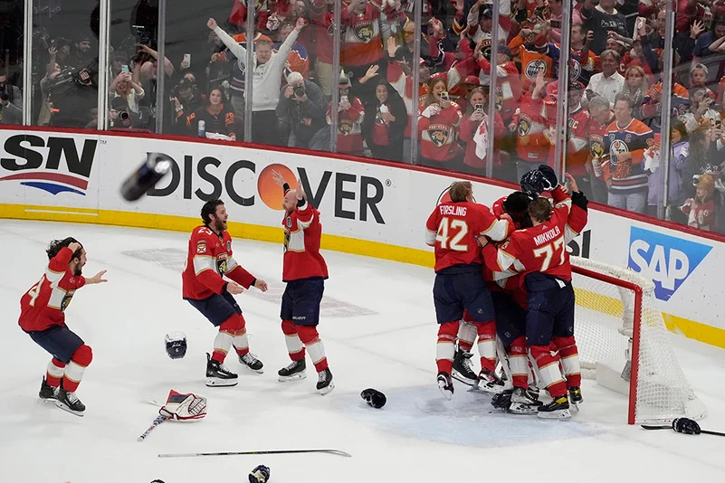 Florida Panthers defeated the Edmonton Oilers 2-1. 